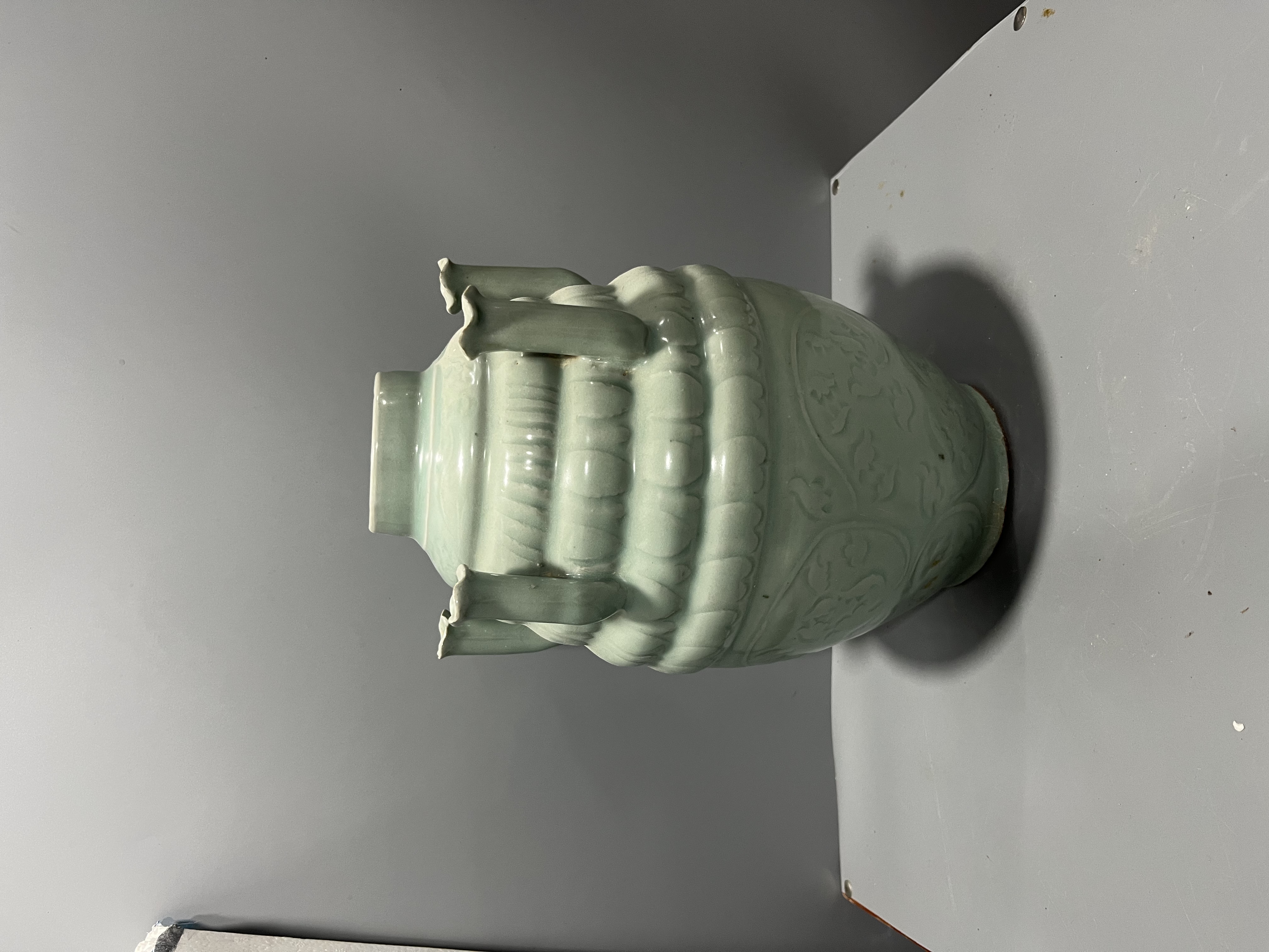 经典复古双耳瓶适合家居装饰