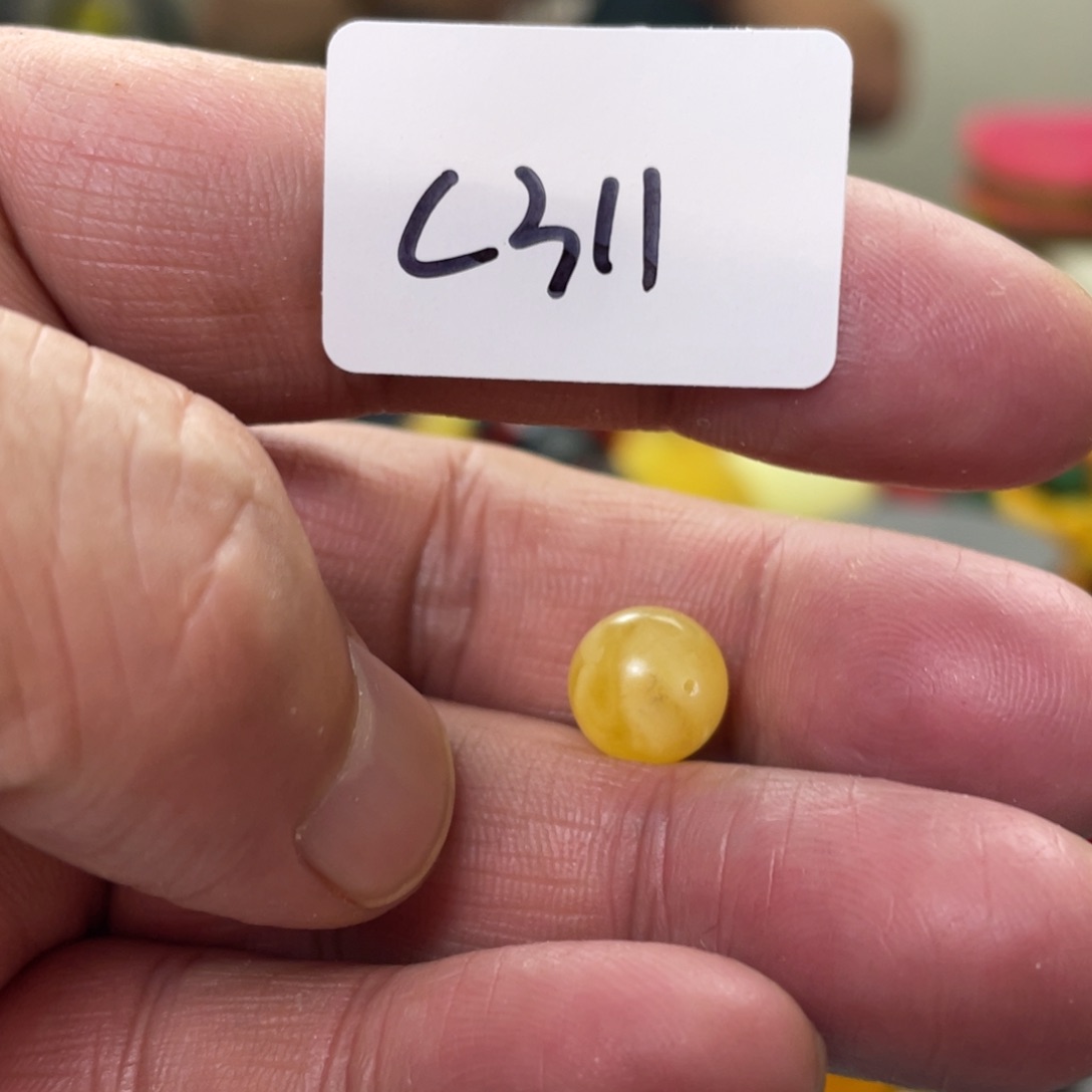 手链琥珀未镶嵌多样性发，发其中一件