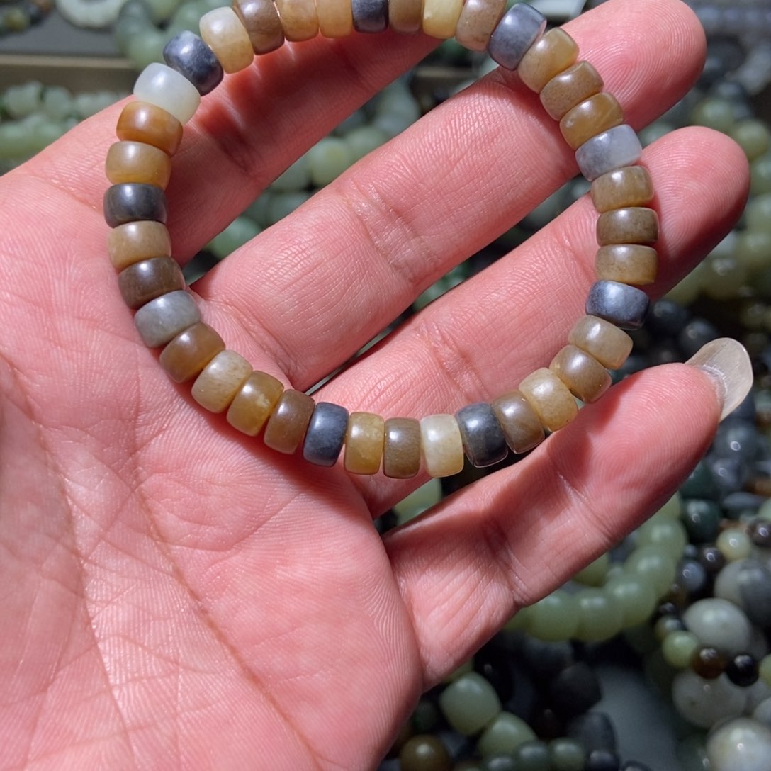 和田玉手链未镶嵌