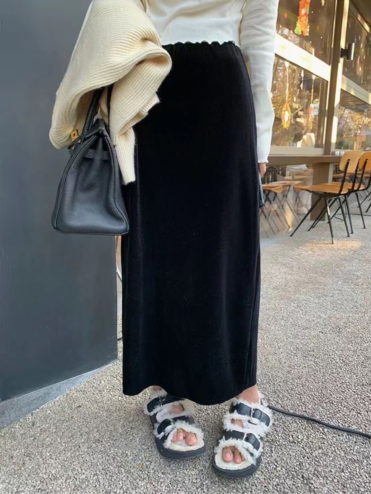 黑色松紧腰丝绒半身长裙秋冬高腰后开叉直筒裙显瘦气质