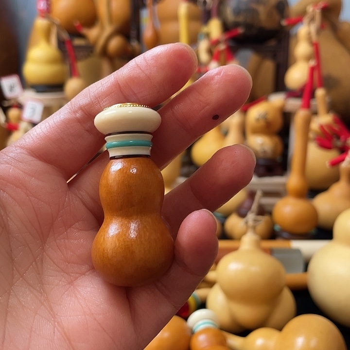 成**雍葫芦丝老师在讲道理也挺