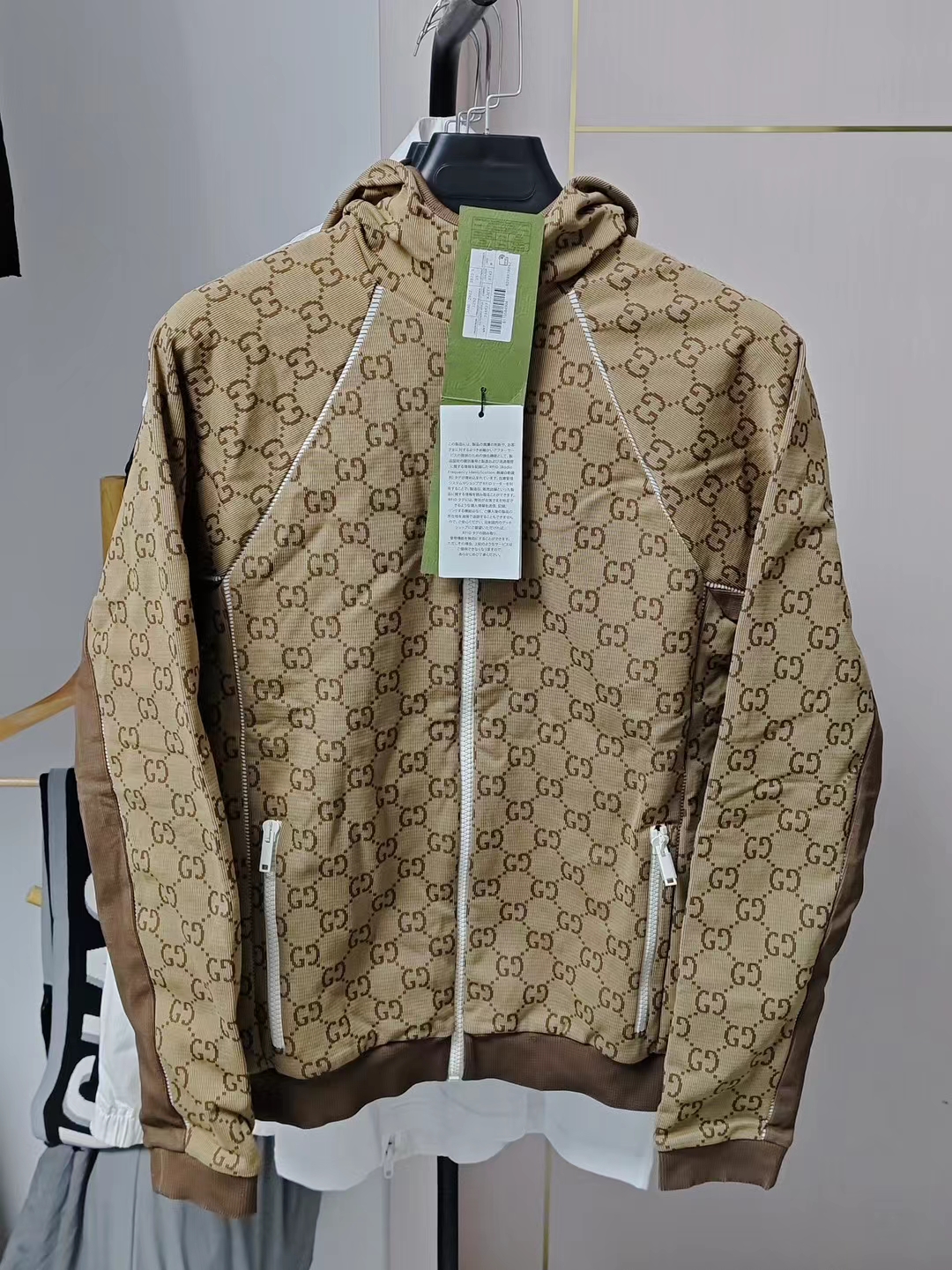 全新未使用 GUCCI/古驰 M码 Logo老花满印连帽拉链夹克外套