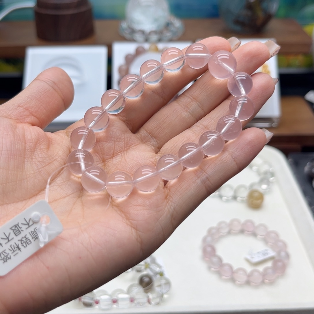 冷***佳水晶未镶嵌手链天然粉水晶