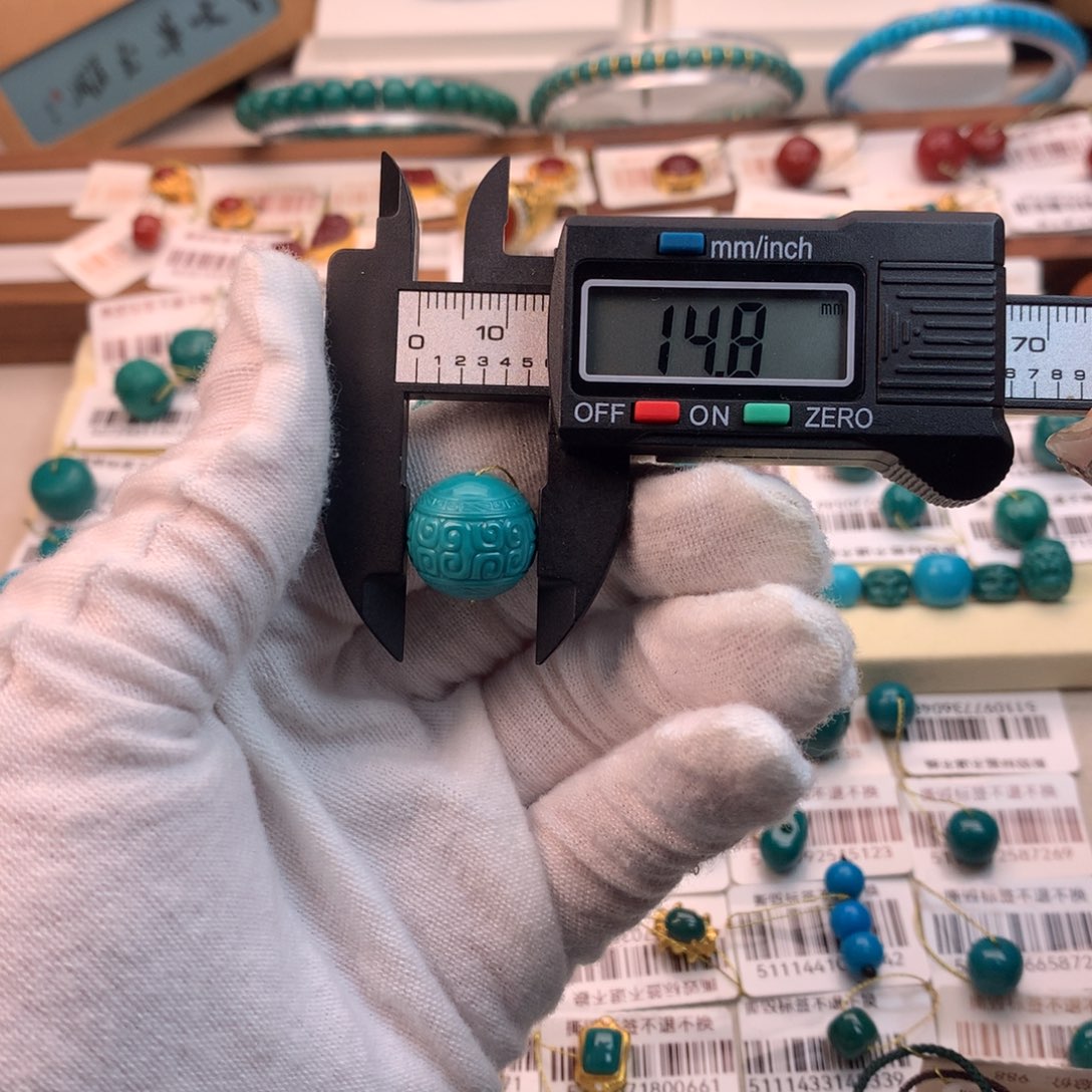 绿松石未镶嵌配饰凡