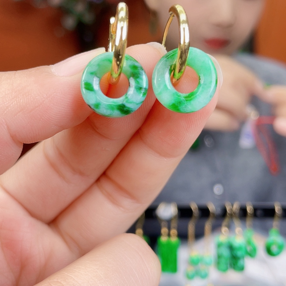 翡翠未镶嵌耳饰饰品