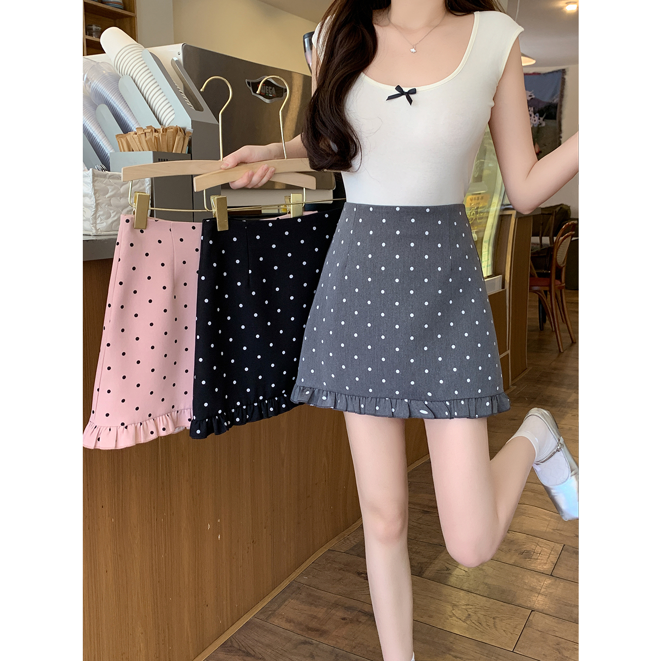 【涵胖胖】Q 2025大码女装夏季新款复古波点短裙花边半身裙3100