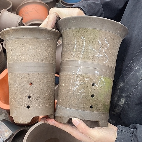 紫砂中国宜兴紫砂花盆，