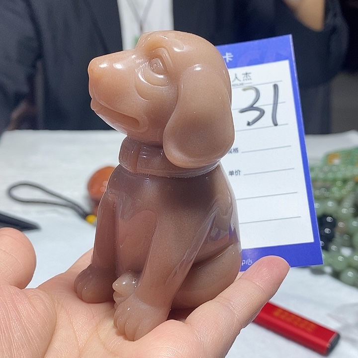 颈饰未镶嵌密玉（石英质玉）