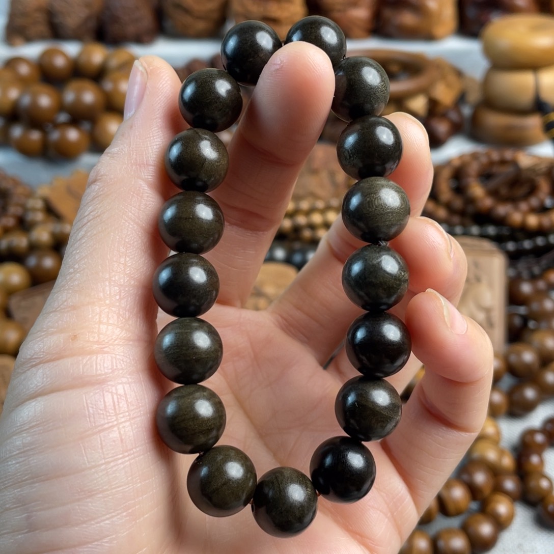 木老山檀香1.2阴沉手串