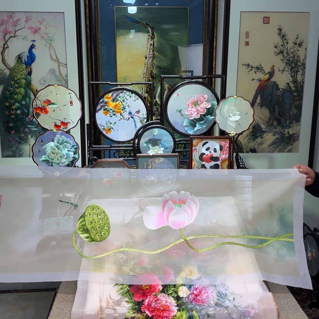 刺绣刺绣工艺精湛