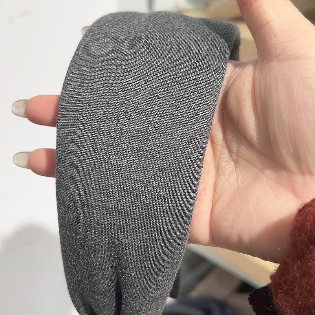 非金属灰色宽发箍一个