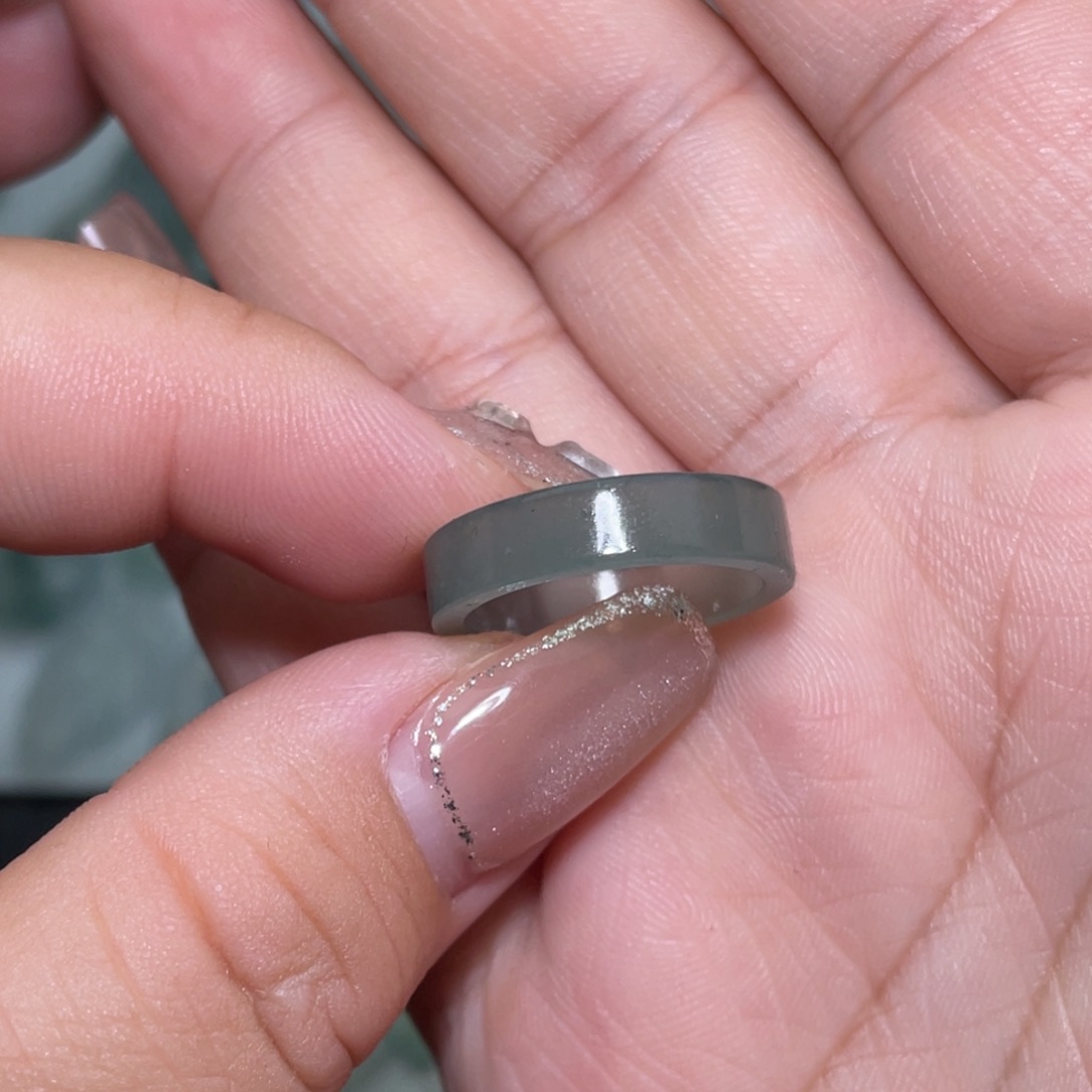 翡翠未镶嵌颈饰微料戒圈