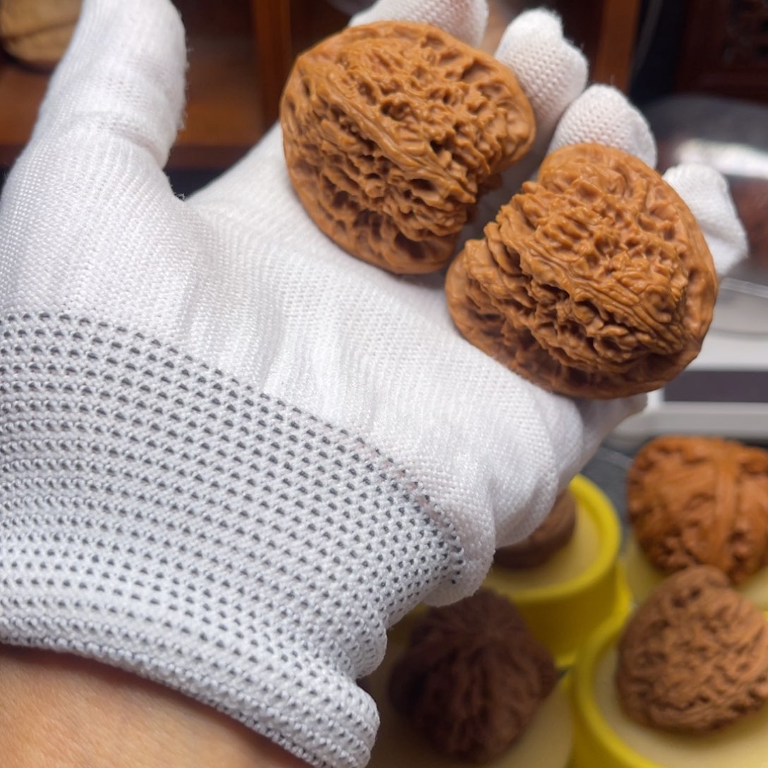 木质南疆石狮子头全品