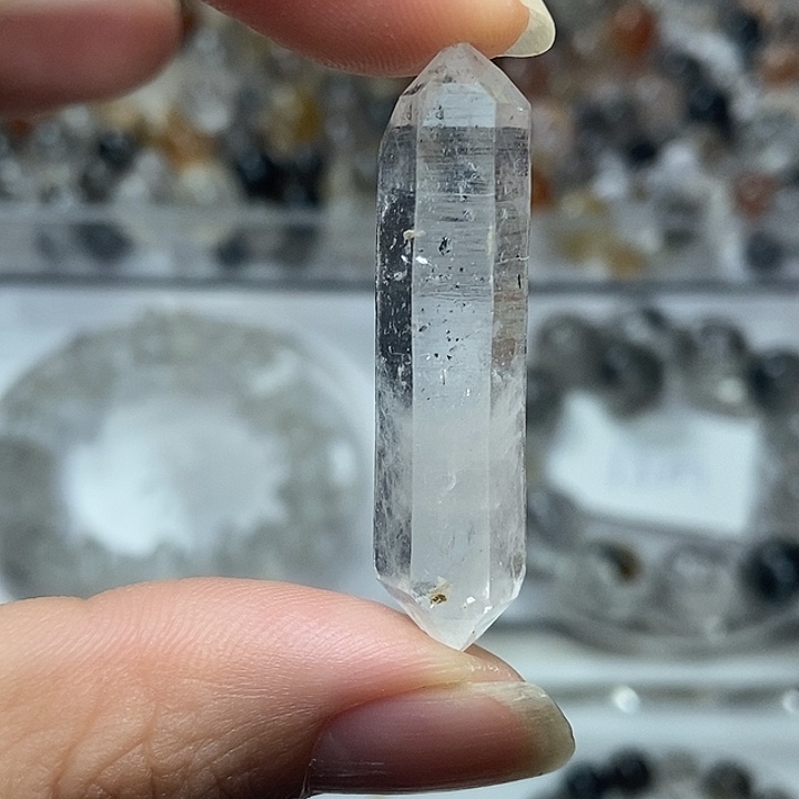 水晶颈饰未镶嵌双尖长条