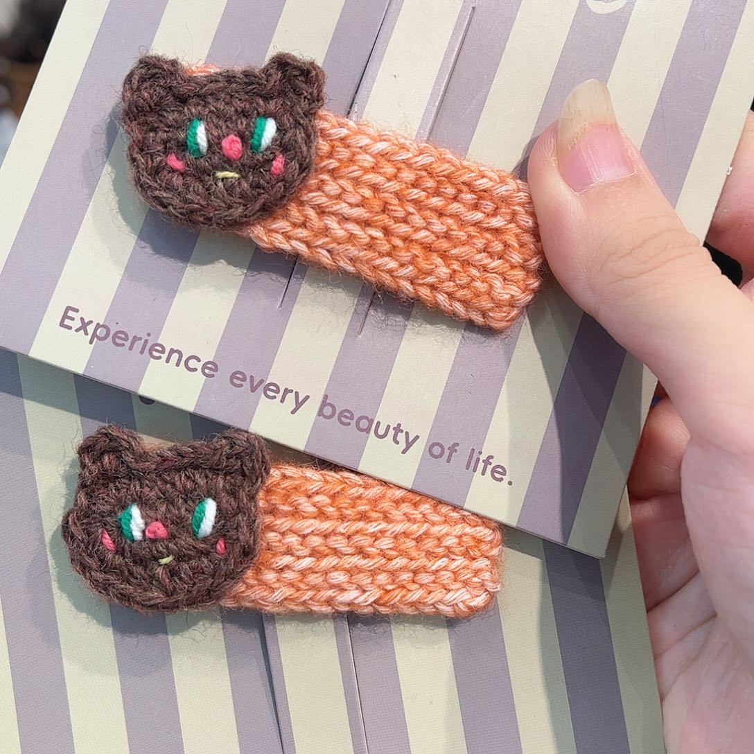 非金属布艺橙色毛线小熊边夹