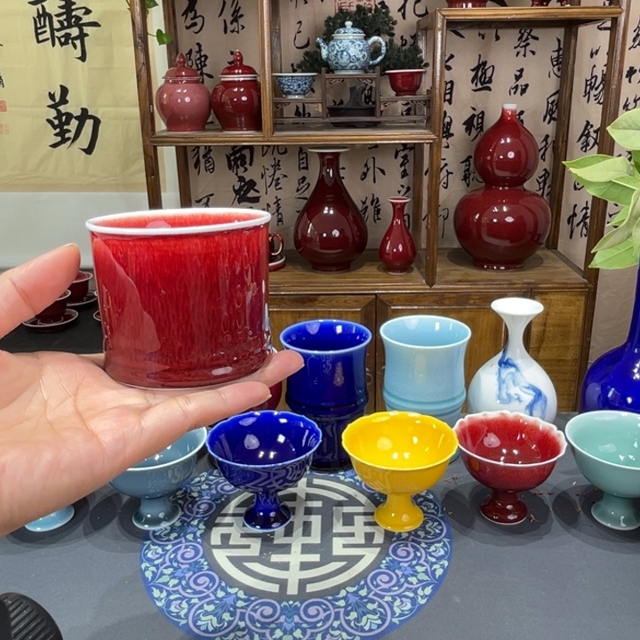 景德镇浅行窑容天杯