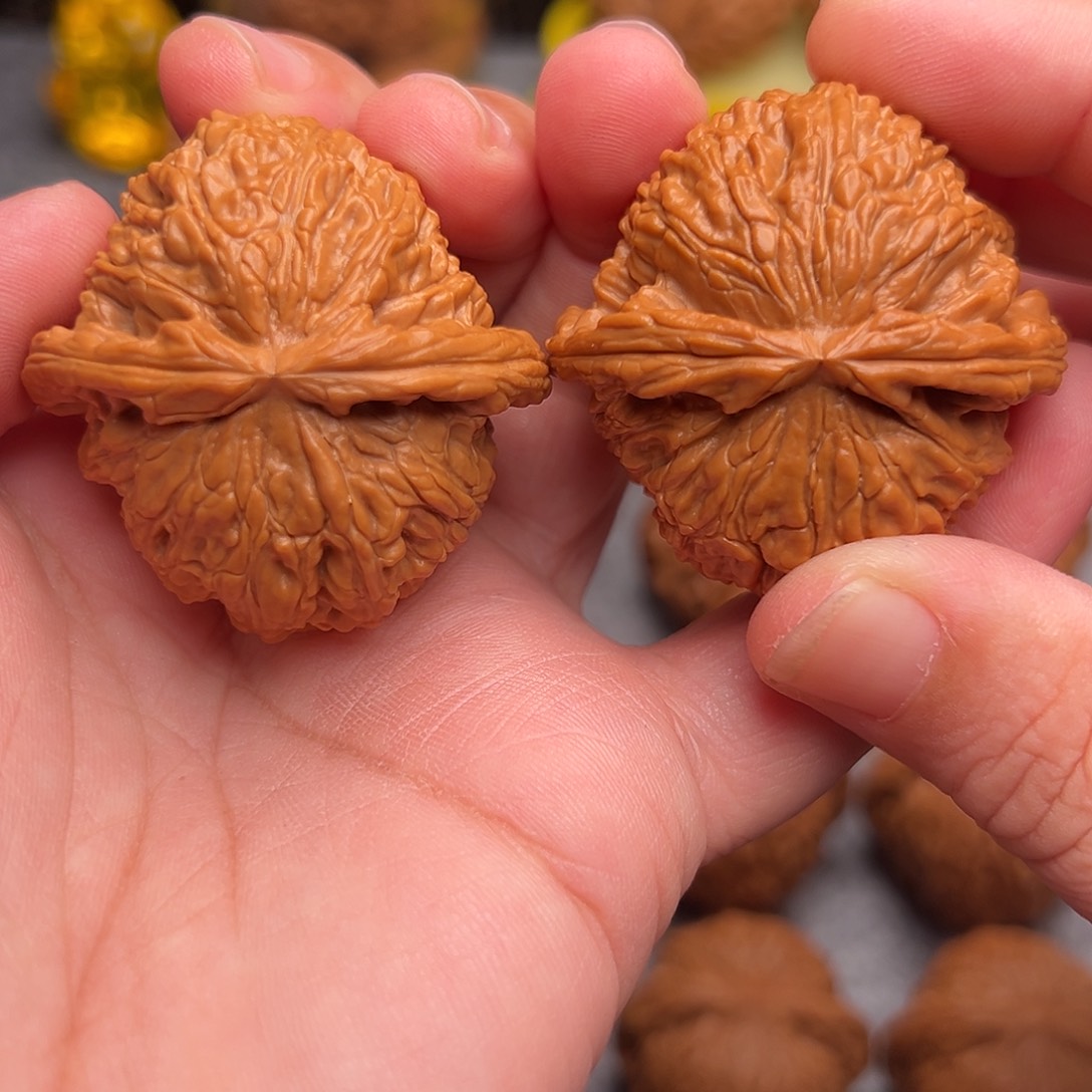 文玩核桃把件丶*寻43全白狮子