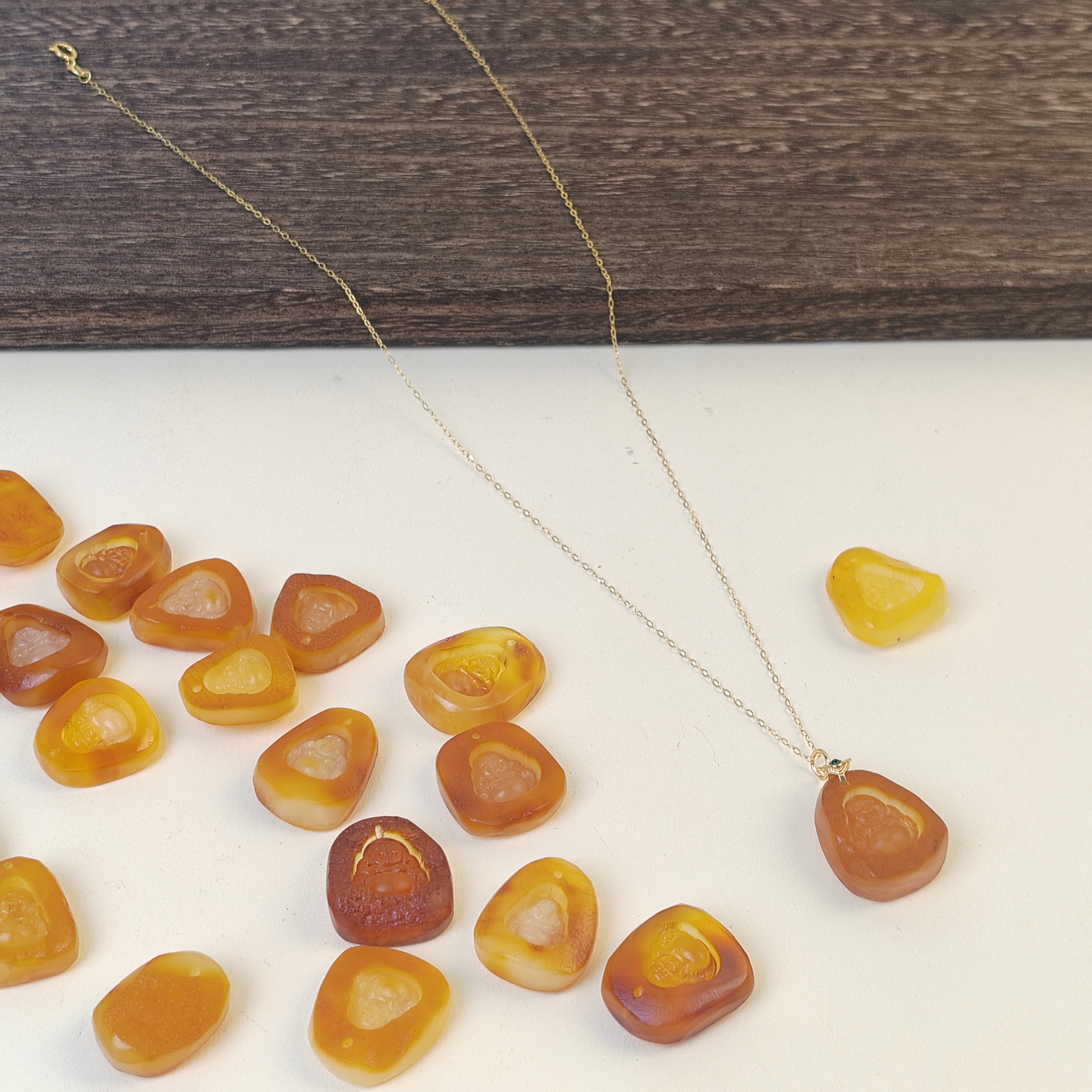 原矿橘皮蜜蜡佛公吊坠（多样性发其一）