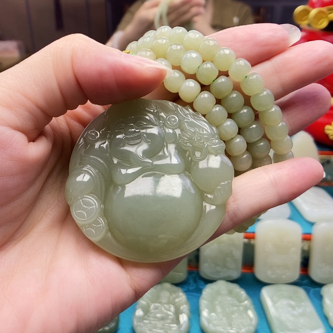 和田玉未镶嵌颈饰别****药