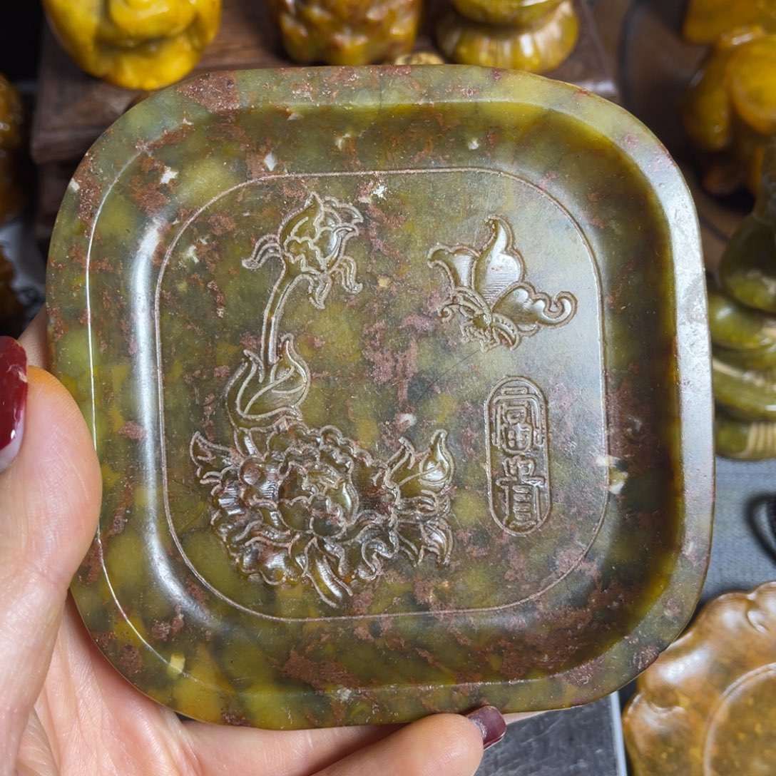 蛇纹石玉合金颈饰