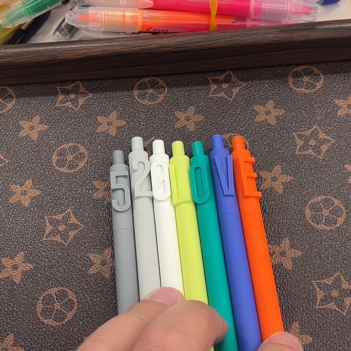 初心中性笔套餐小马
