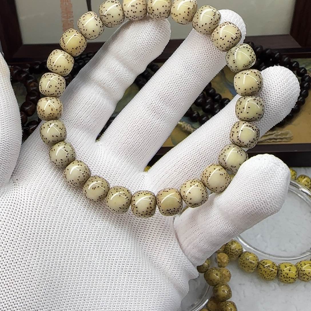 星月菩提手串卡9.5糯冰双留白