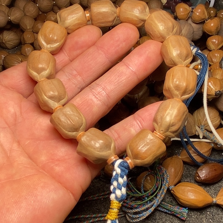 手串橄榄核1.6桶珠60号