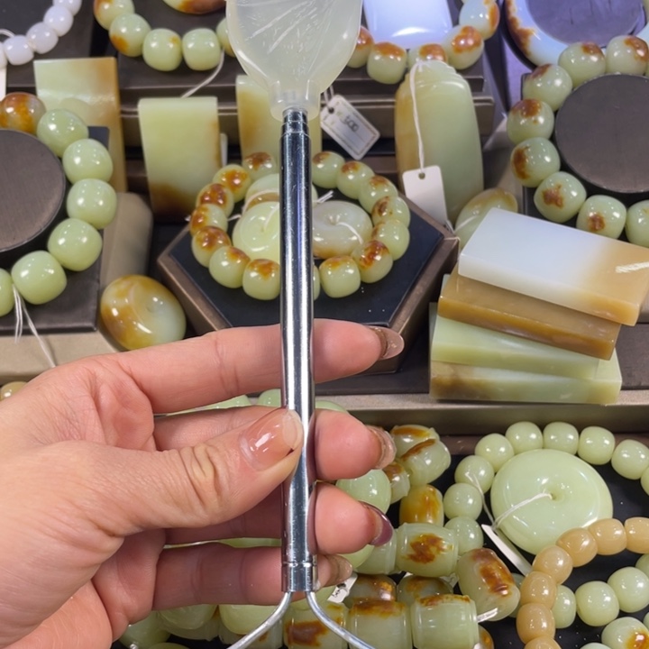 岫岩老玉（透闪石质玉）未镶嵌手链