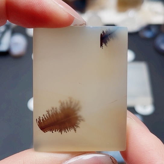 未镶嵌玛瑙/玉髓珠宝奇石