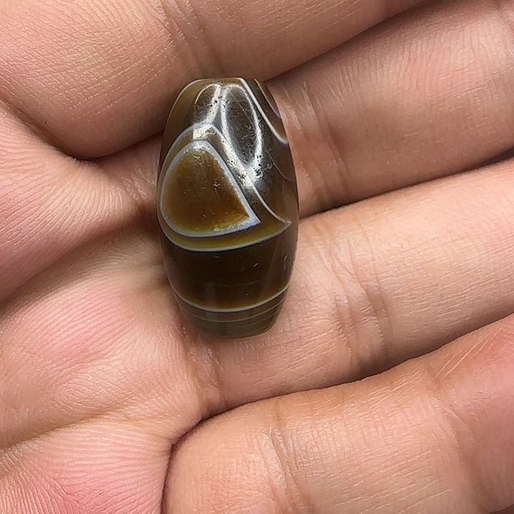 轻***艺玛瑙/玉髓颈饰未镶嵌