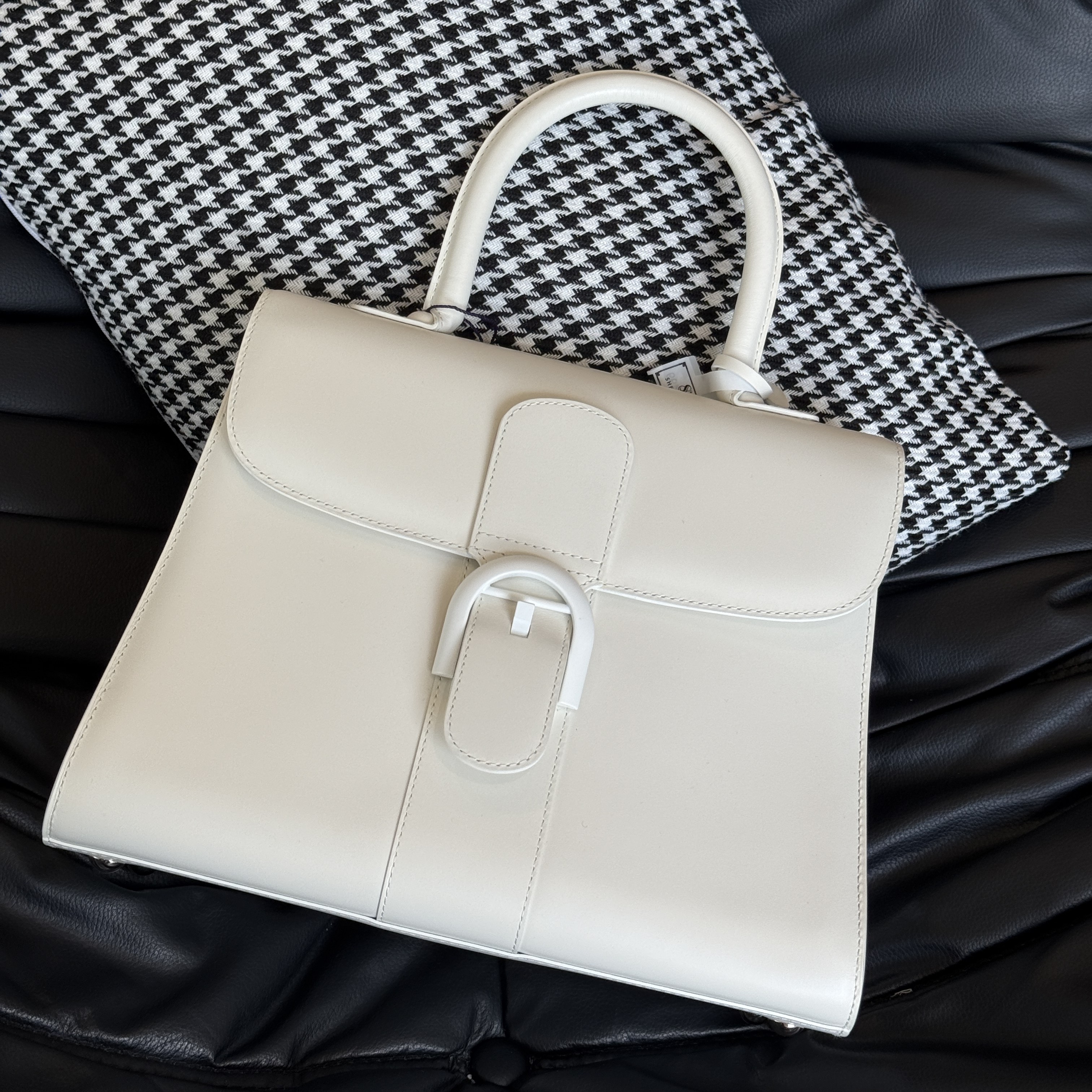 99新 Delvaux/德尔沃 奢品阁/德尔沃 白色Brillant中号手提斜挎包