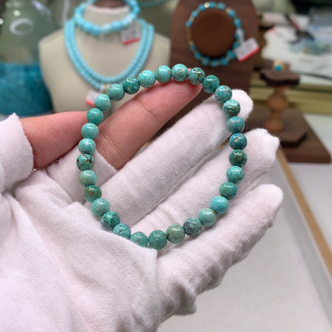 绿松石配饰未镶嵌