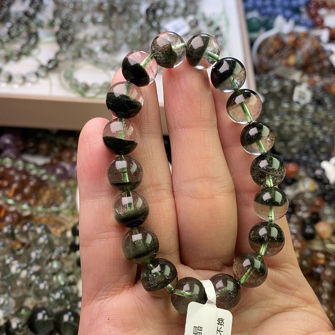 水晶手串未镶嵌?****ㇿ卡11