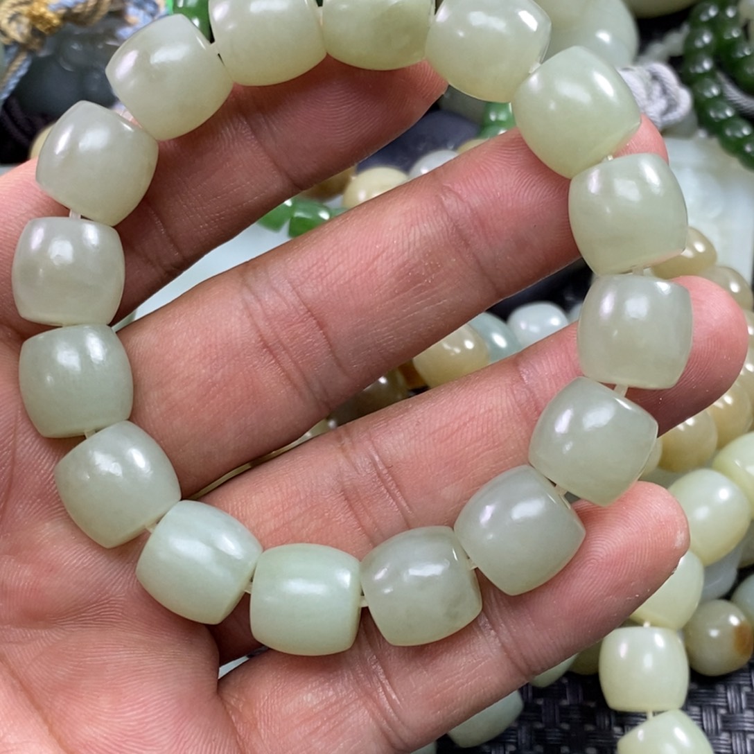 和田玉手链未镶嵌