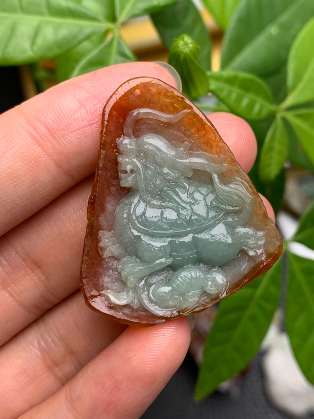 天然缅甸翡翠毛货红皮龙龟
