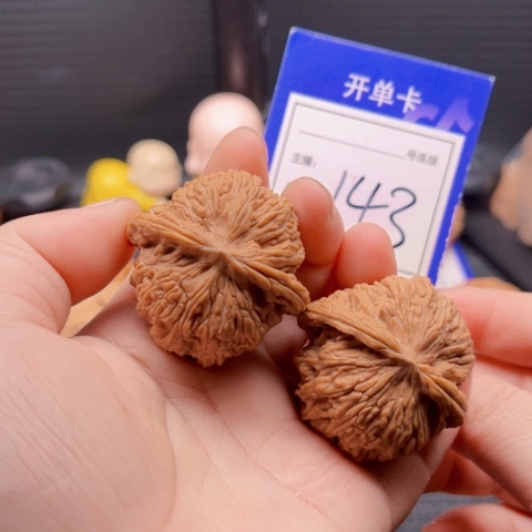 文玩核桃把件41密纹143