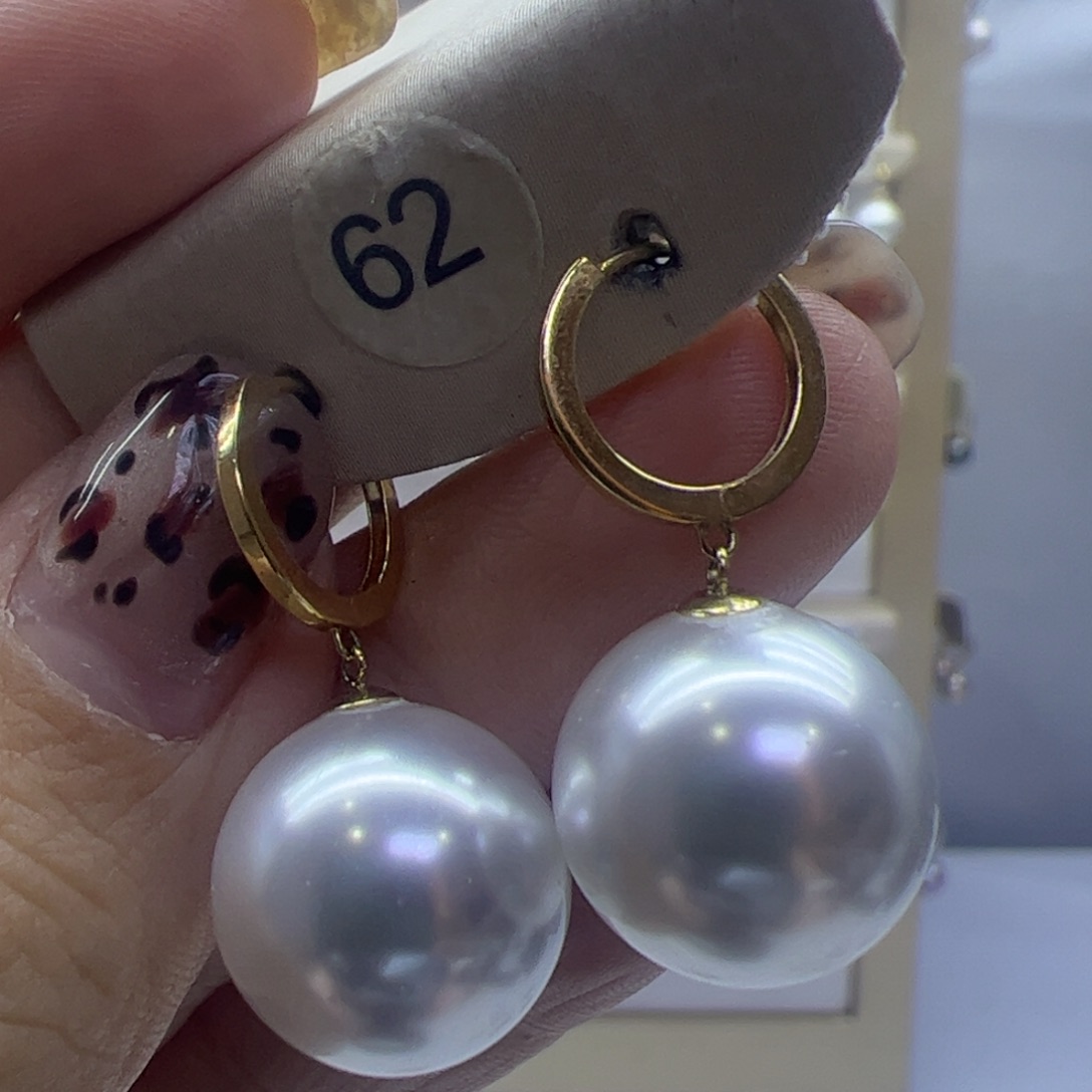 淡水珍珠耳饰18K金镶嵌