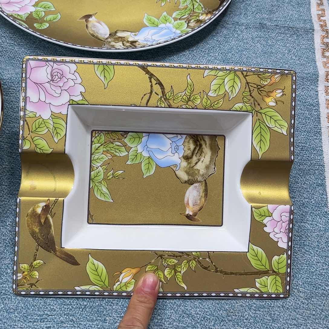 瓷片琴瑟和鸣烟灰缸一个微瑕