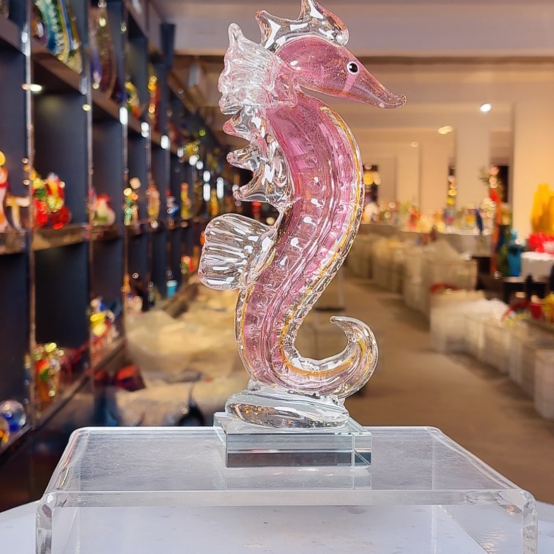 琉璃手工艺品琉璃岛是个什么