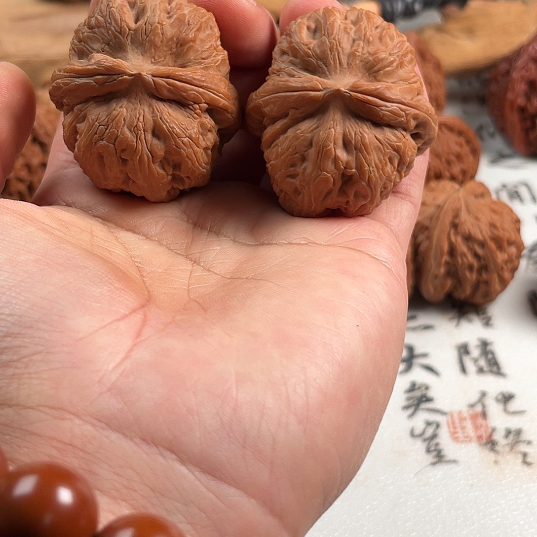 B***l文玩核桃吊坠元宝43尺全品
