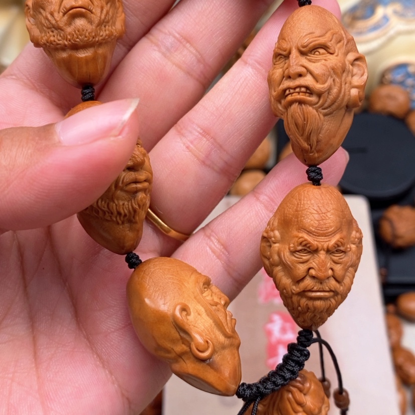 【闪购商品】橄榄核吊坠橄榄手工雕刻工艺