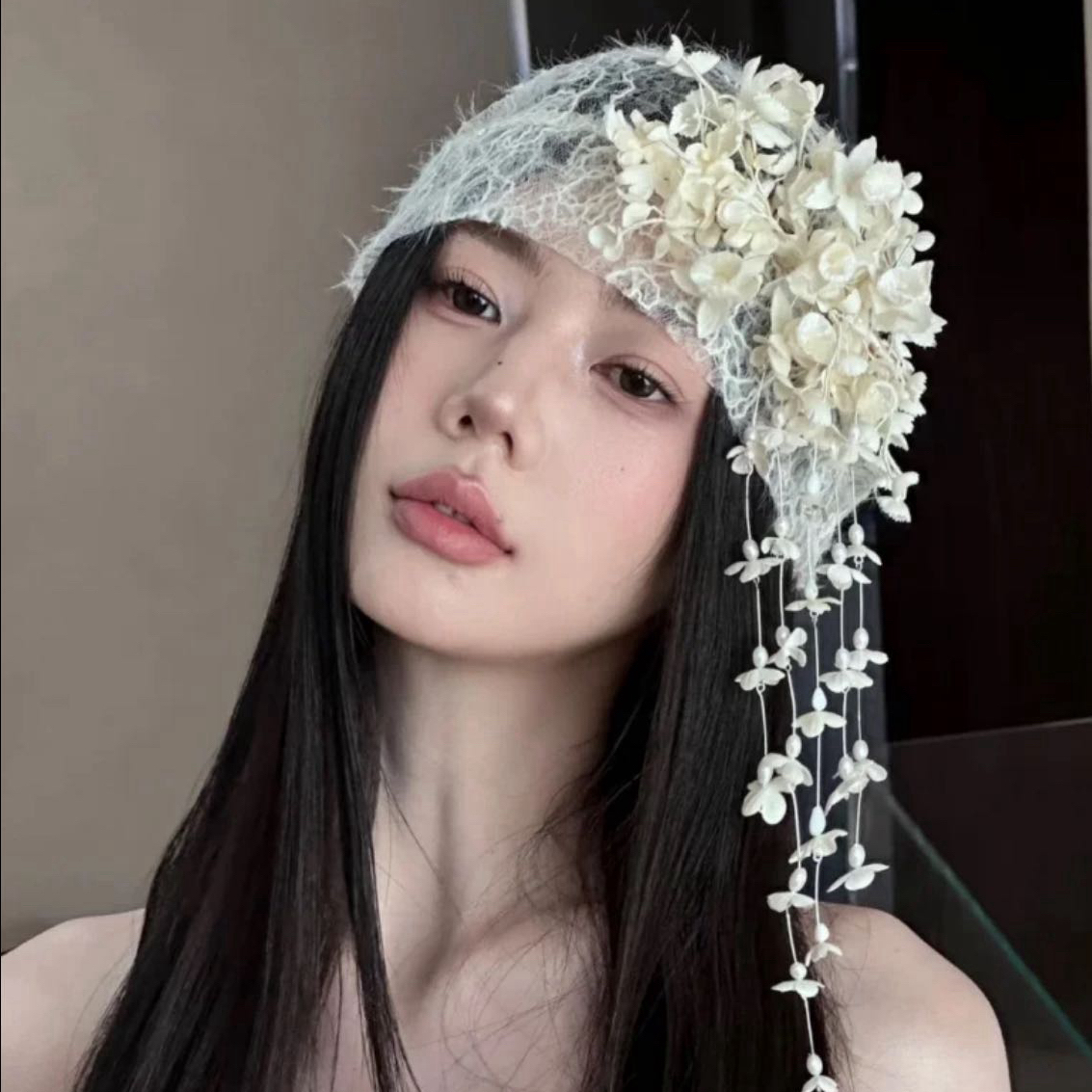 新款新娘头饰高级感大气结婚婚纱流苏发夹法式复古蕾丝网纱帽女