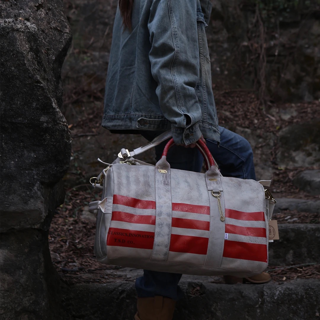 8985经典复古重磅CFS皮料红杠旅行包手提包男包