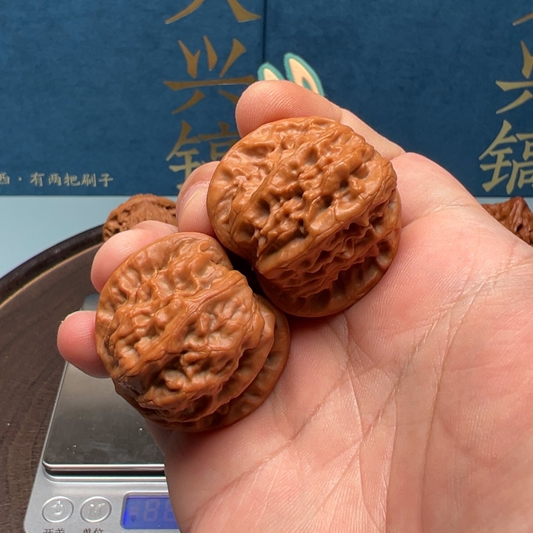 文玩核桃把件p01野狼38mm