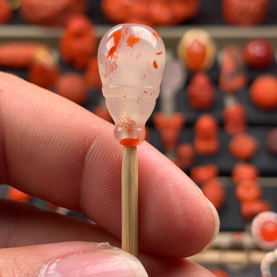 南红玛瑙冰飘花三通10+未镶嵌