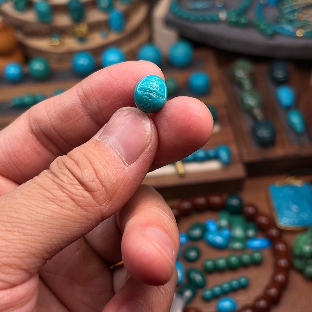 绿松石未镶嵌手串