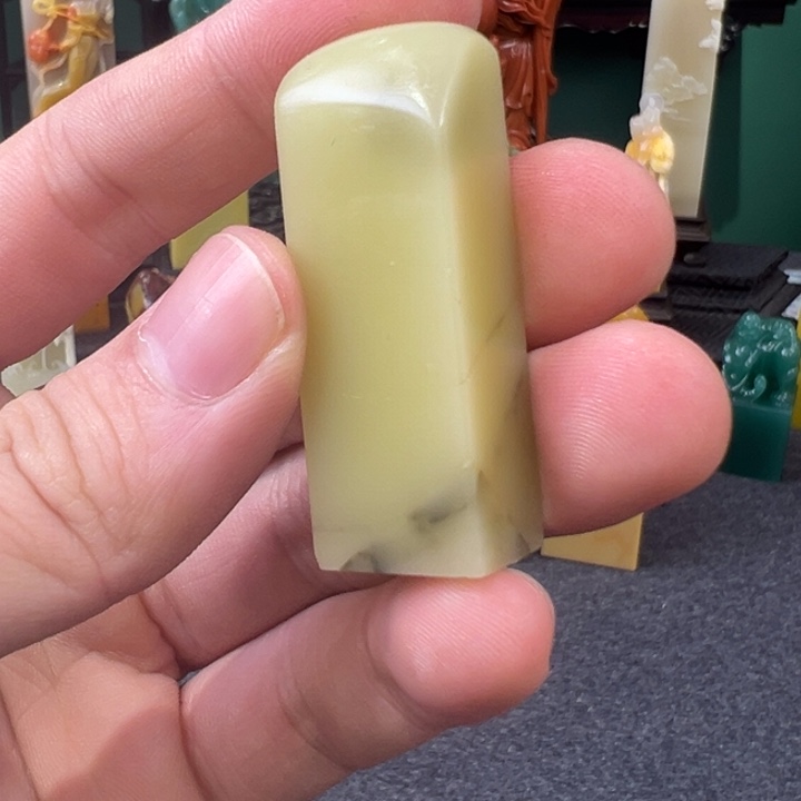 青田石墨韵菜花黄