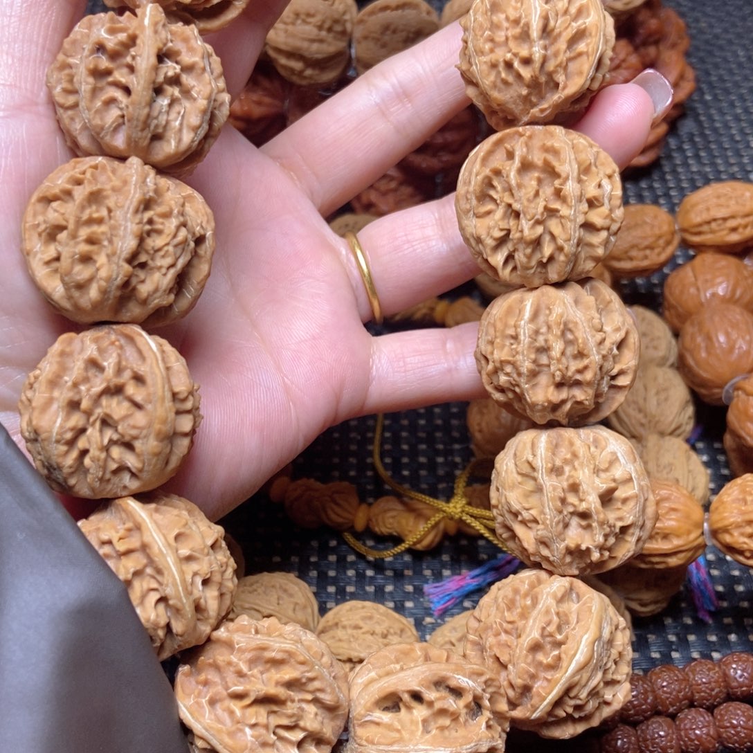 手串文玩核桃满天星粗筋八棱手持