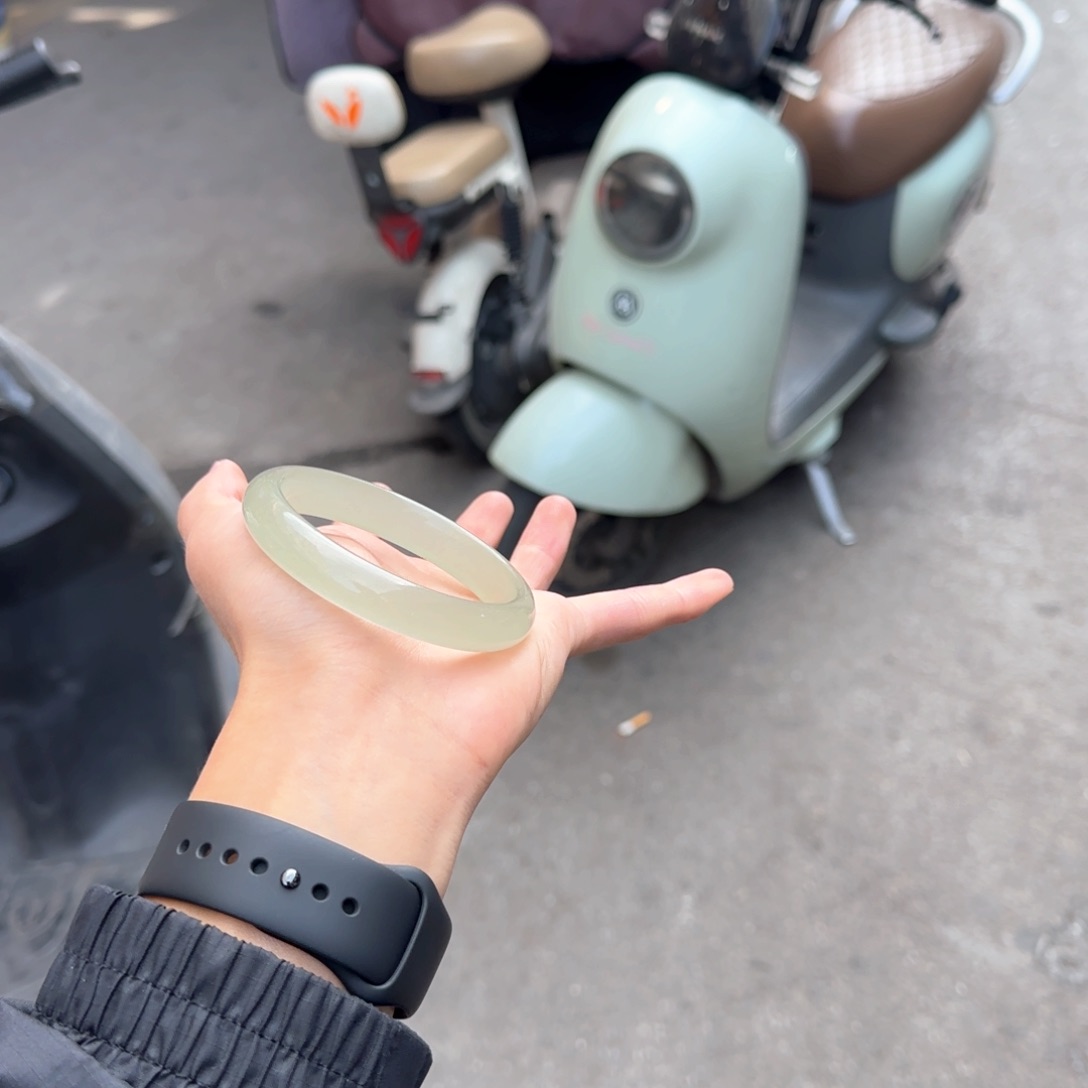 未镶嵌手镯东陵石