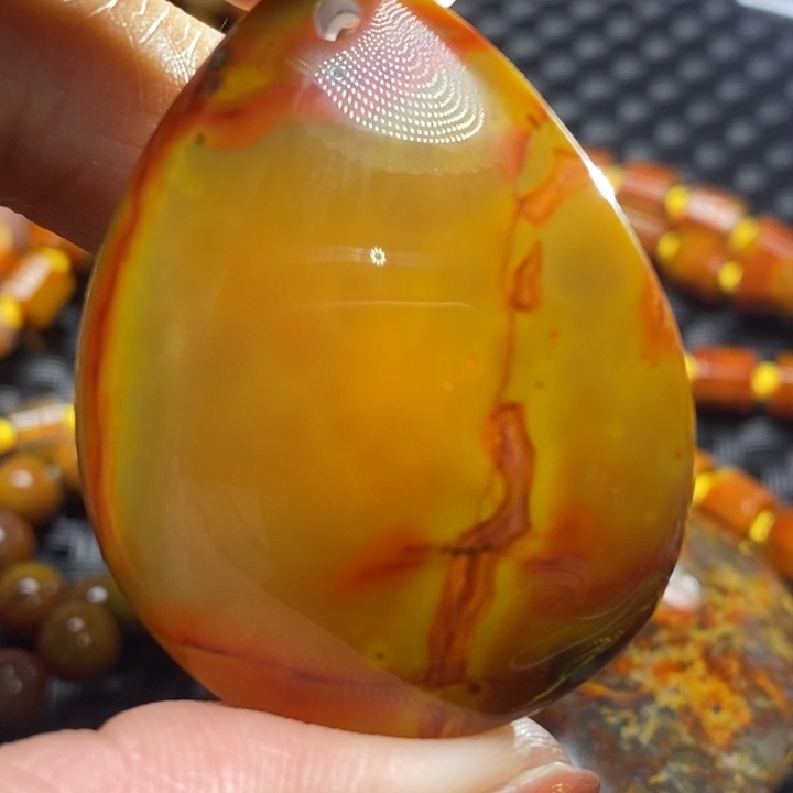 玛瑙/玉髓颈饰未镶嵌